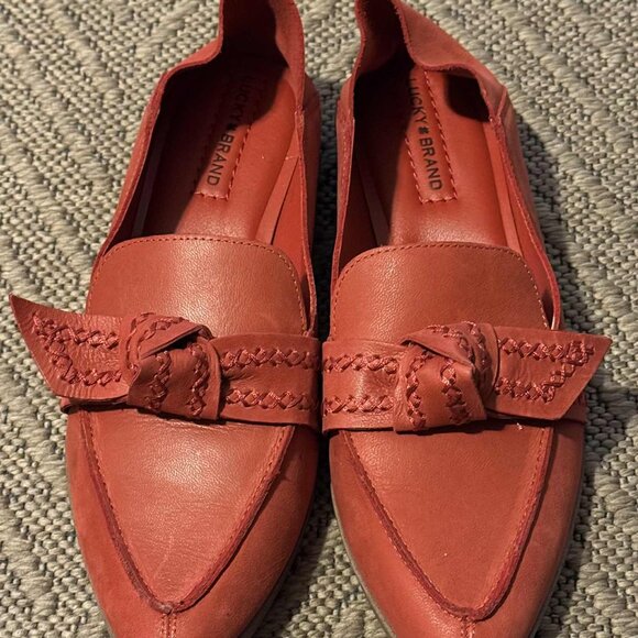 Lucky Brand Abelle Loafer Bossa Nova Red Leather SZ-8.5 Bow Slip On EUC Flats - Picture 3 of 10
